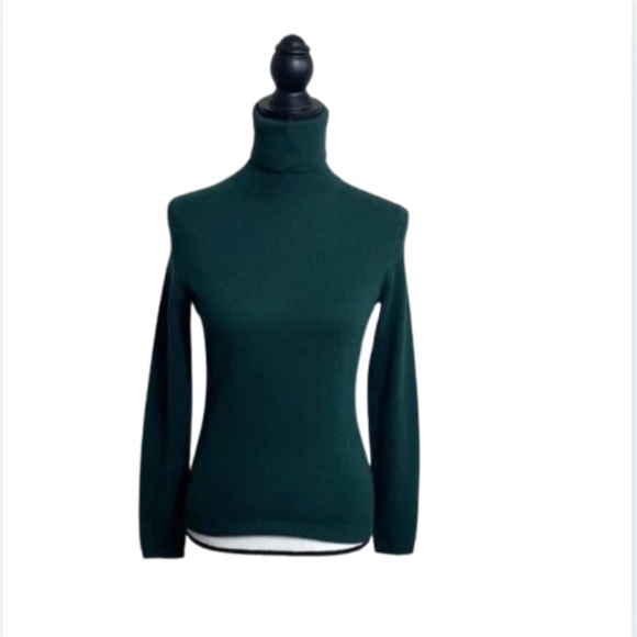 Bloomingdale's 100% Cashmere Sweater Forrest Green - Picture 1 of 14